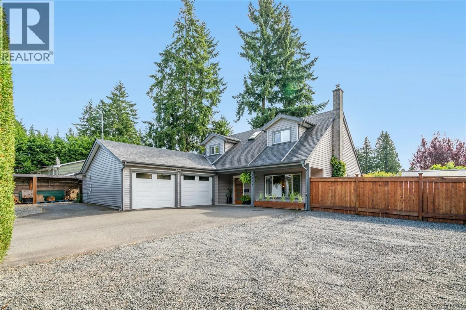 3993 Uplands Dr