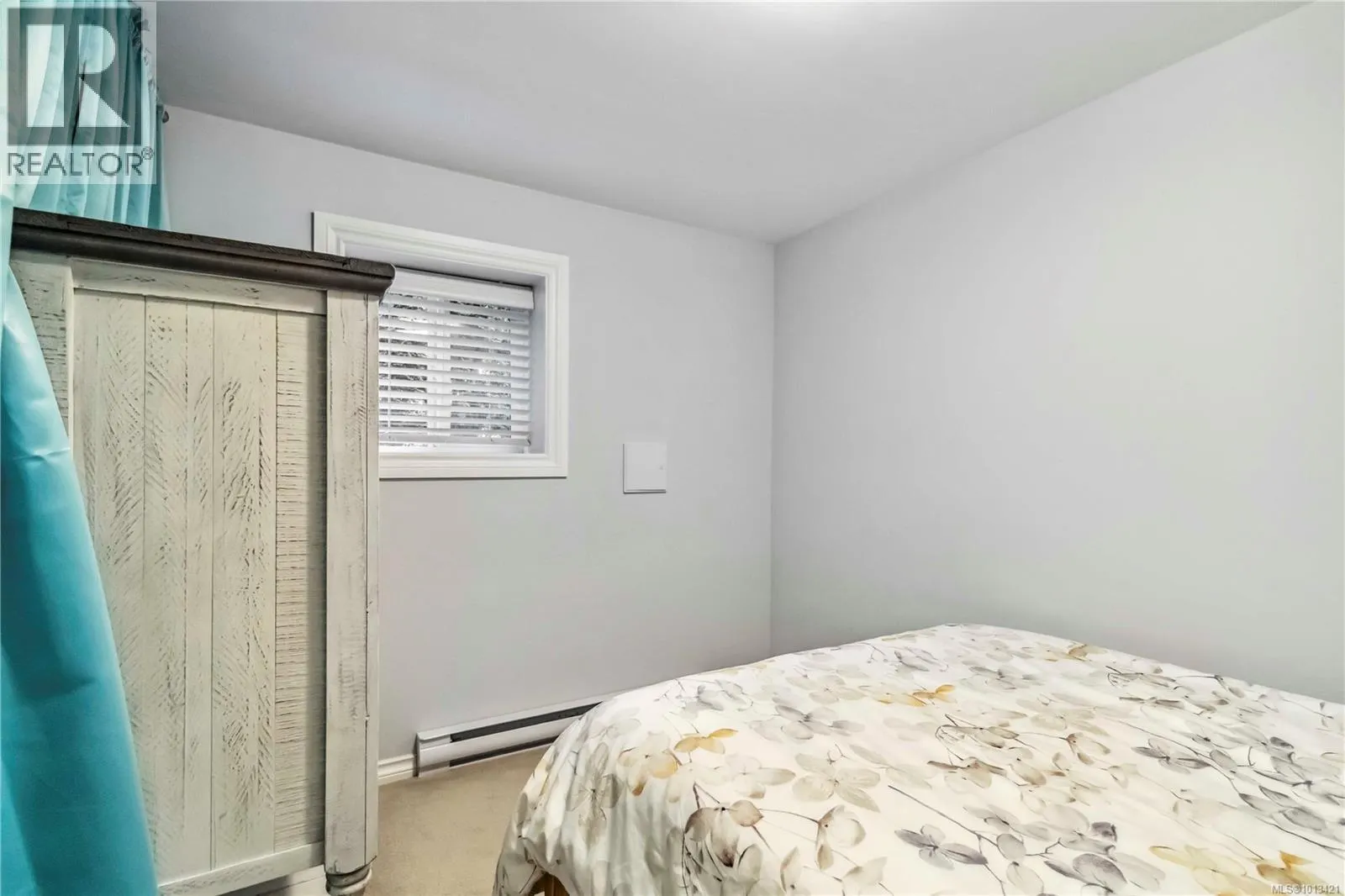 1112 Craigflower Rd