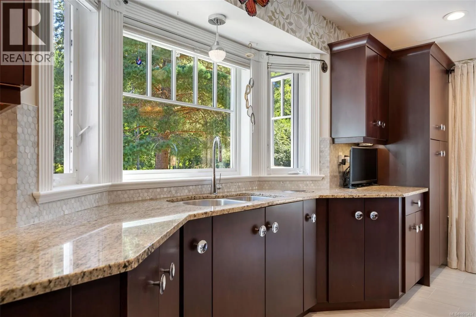 1501 Shawnigan Mill Bay Rd
