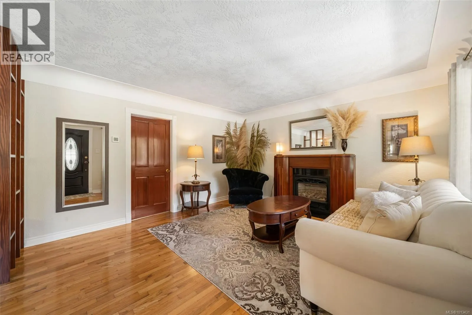 1501 Shawnigan Mill Bay Rd