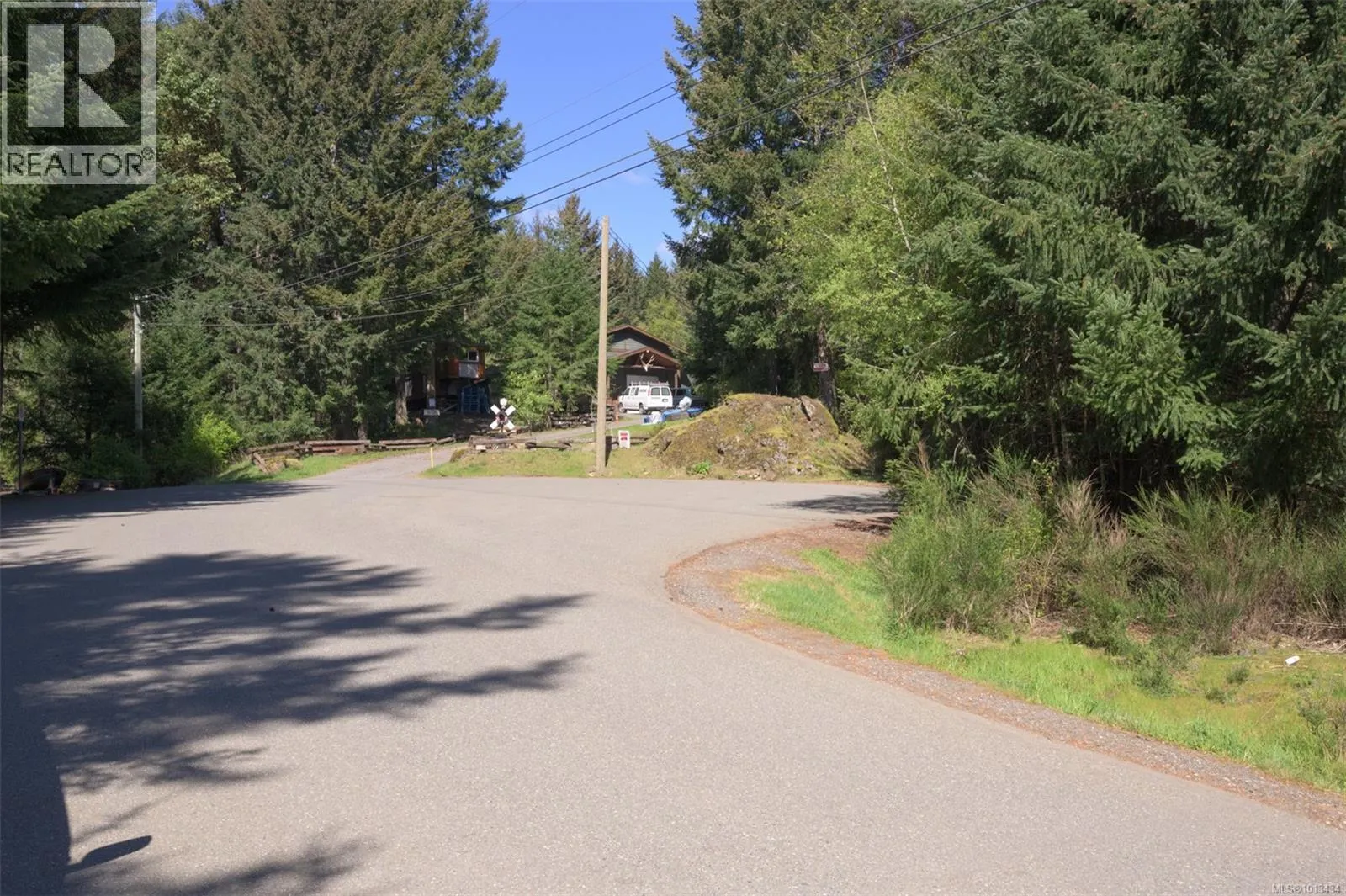 724 Emma Dixon Rd