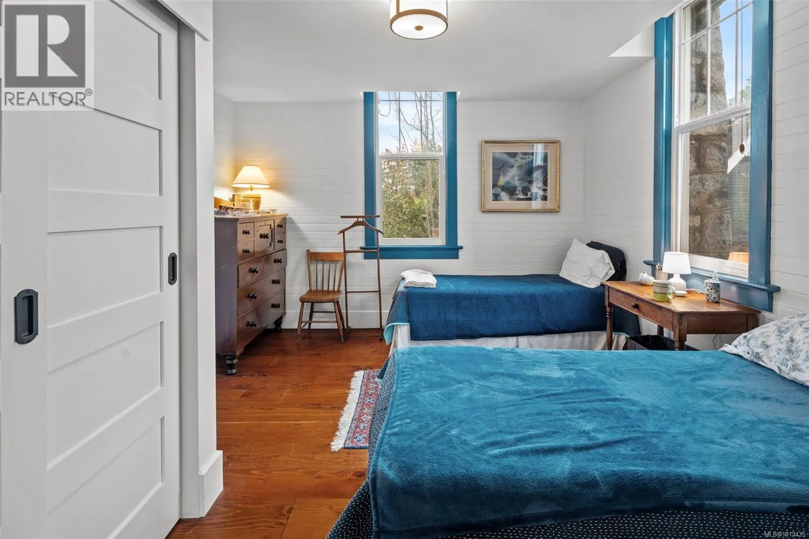 2088 Falkland Pl