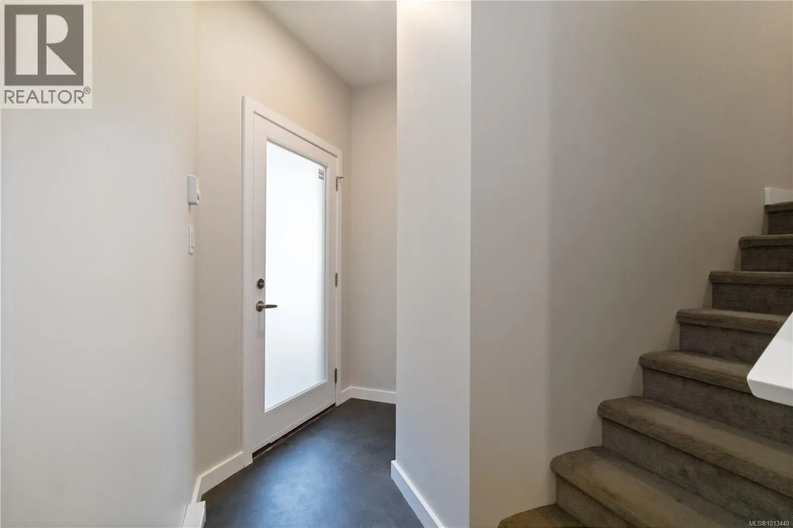 3381 Vision Way