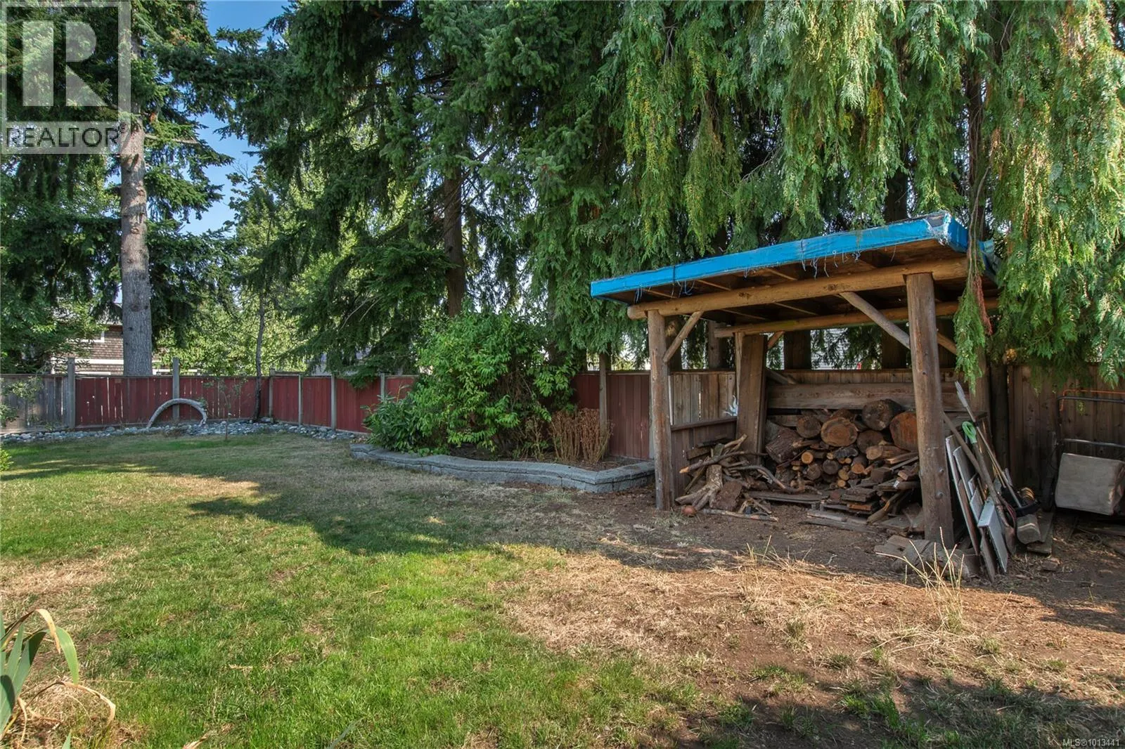 595 Cedar St