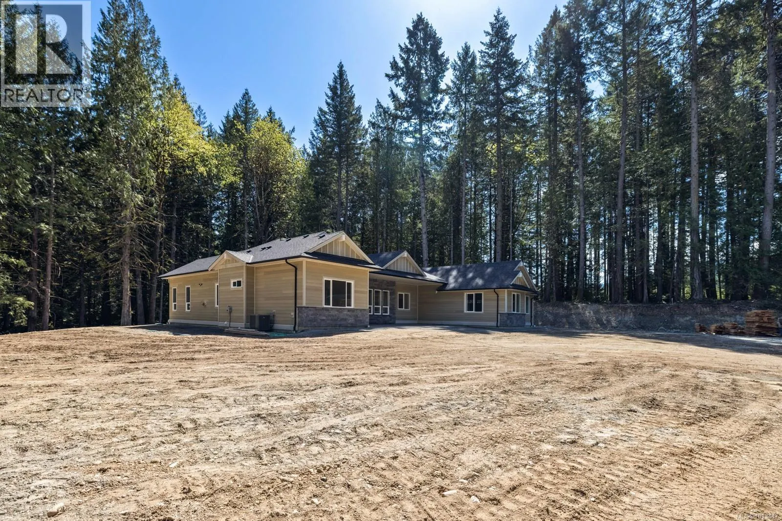 1054 Fern Ridge Dr