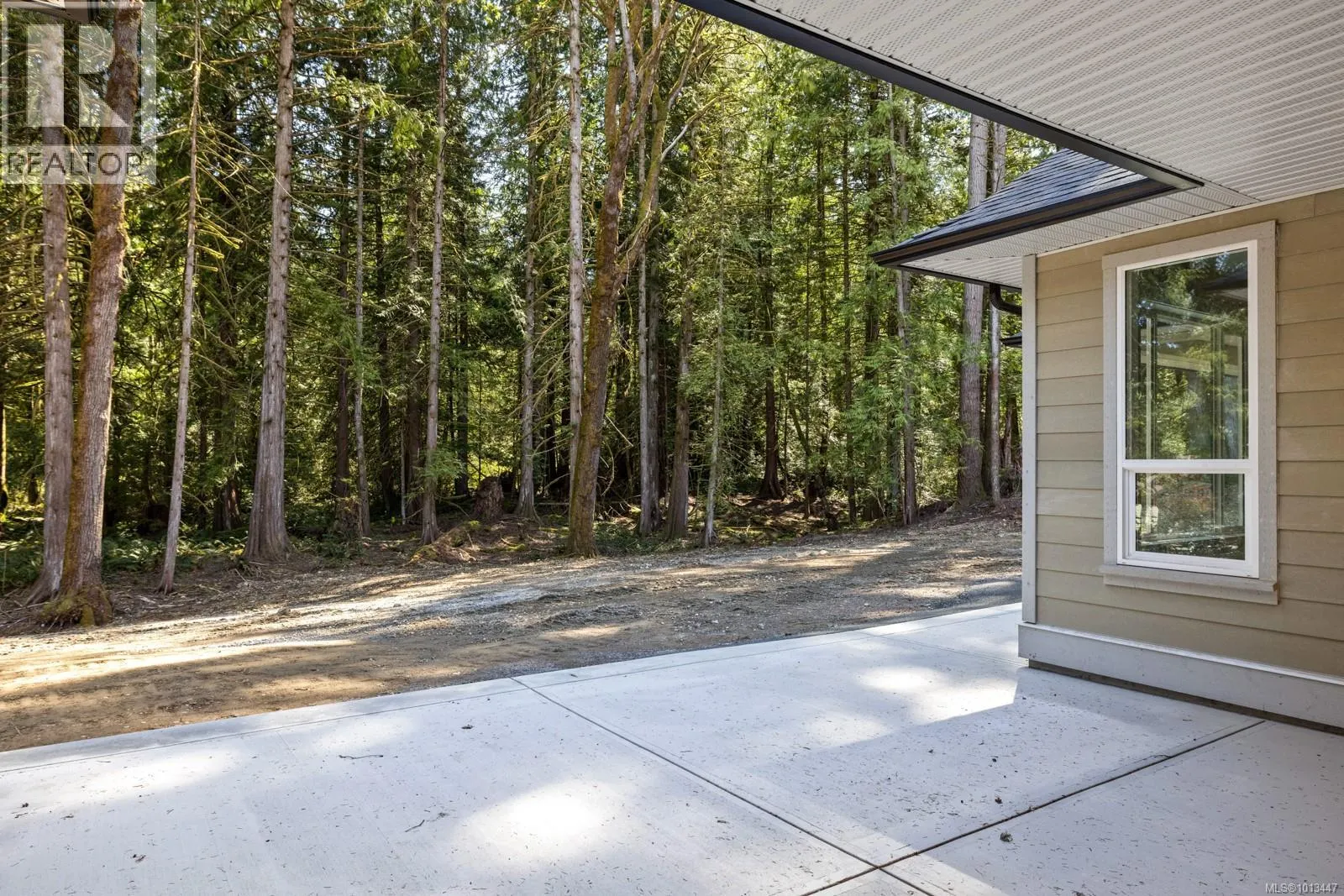 1054 Fern Ridge Dr
