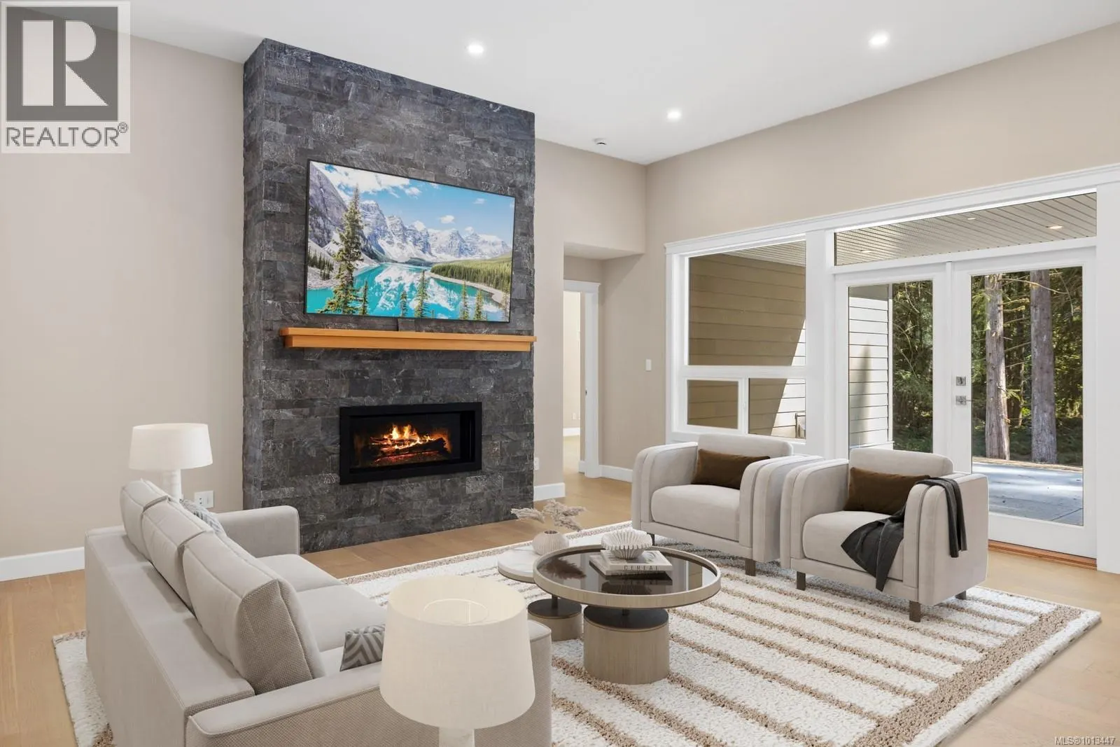 1054 Fern Ridge Dr