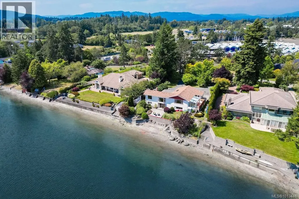 10655 Blue Heron Rd