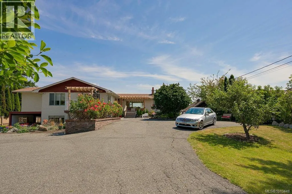 10655 Blue Heron Rd