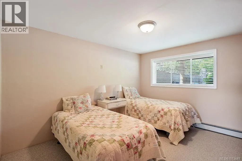 10655 Blue Heron Rd