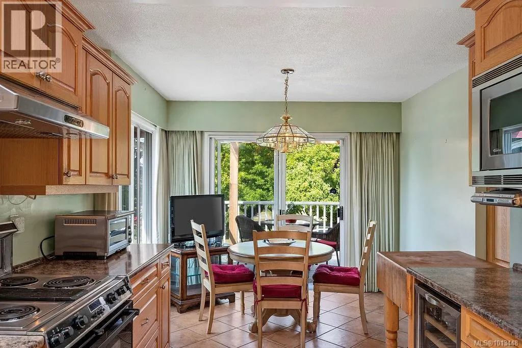 10655 Blue Heron Rd