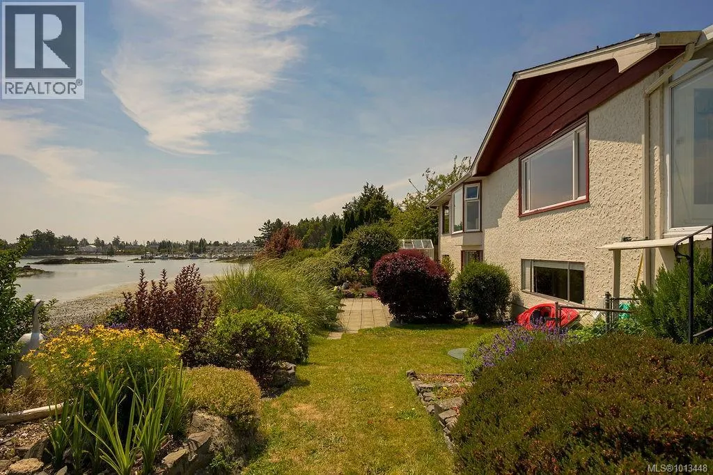 10655 Blue Heron Rd