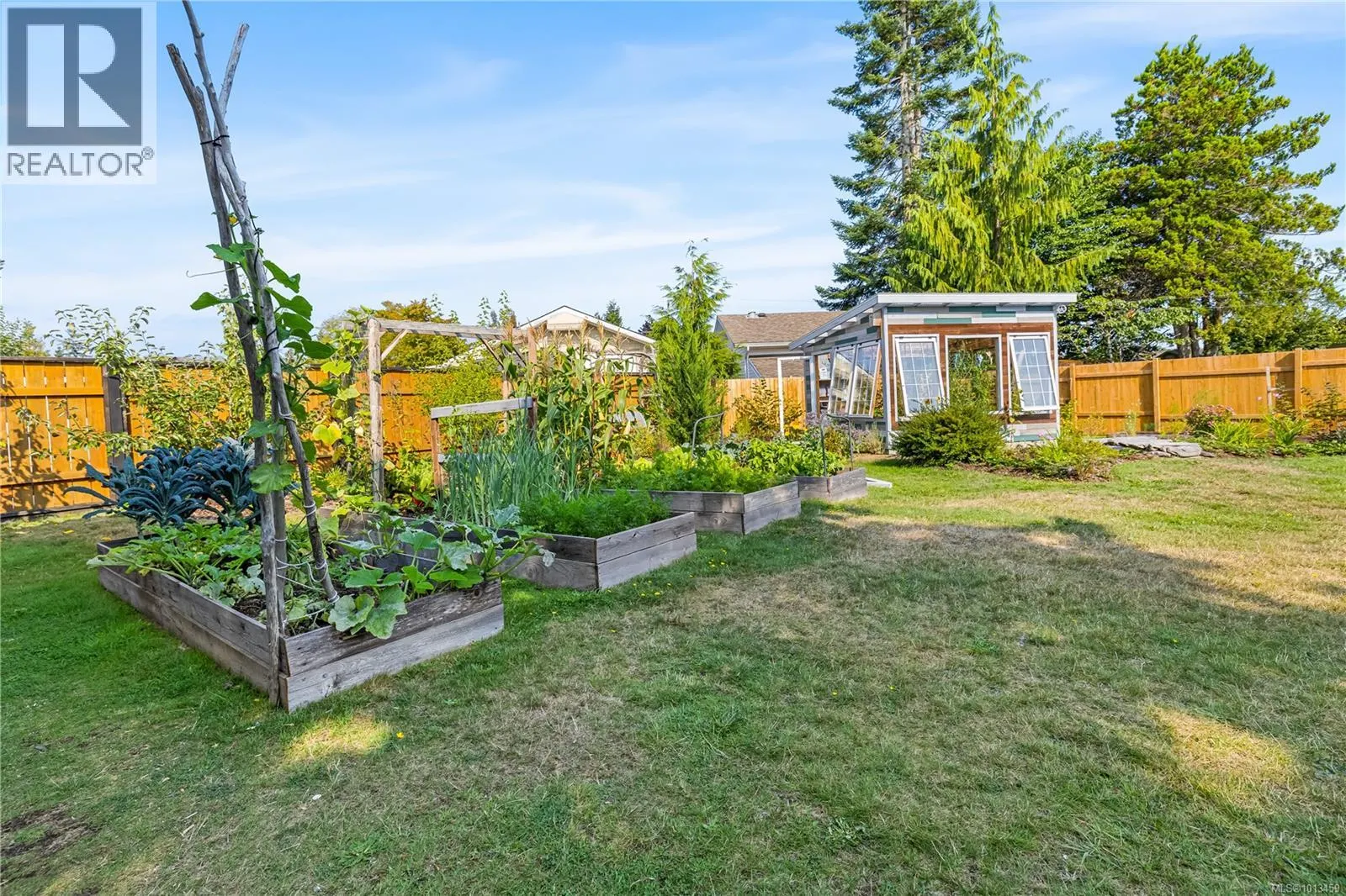 2105 Arnason Rd