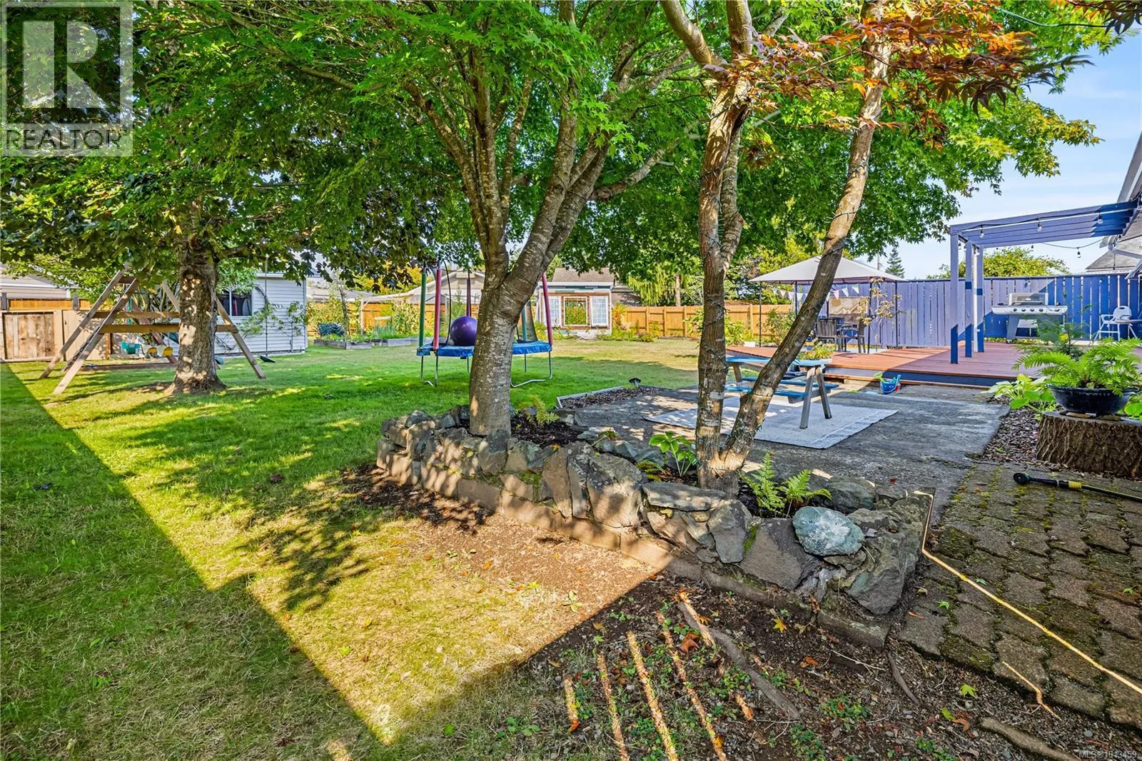 2105 Arnason Rd