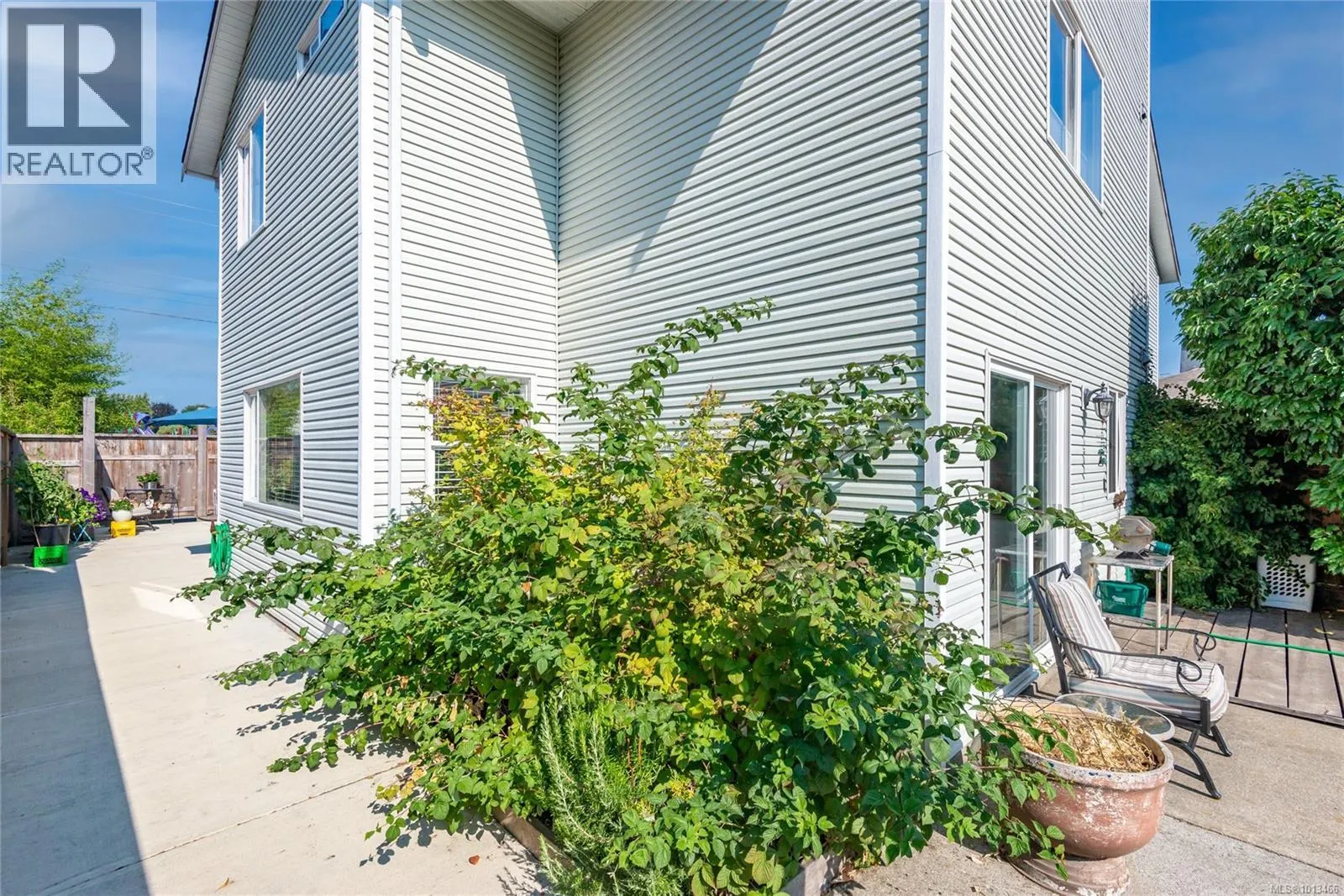 225 Larwood Rd