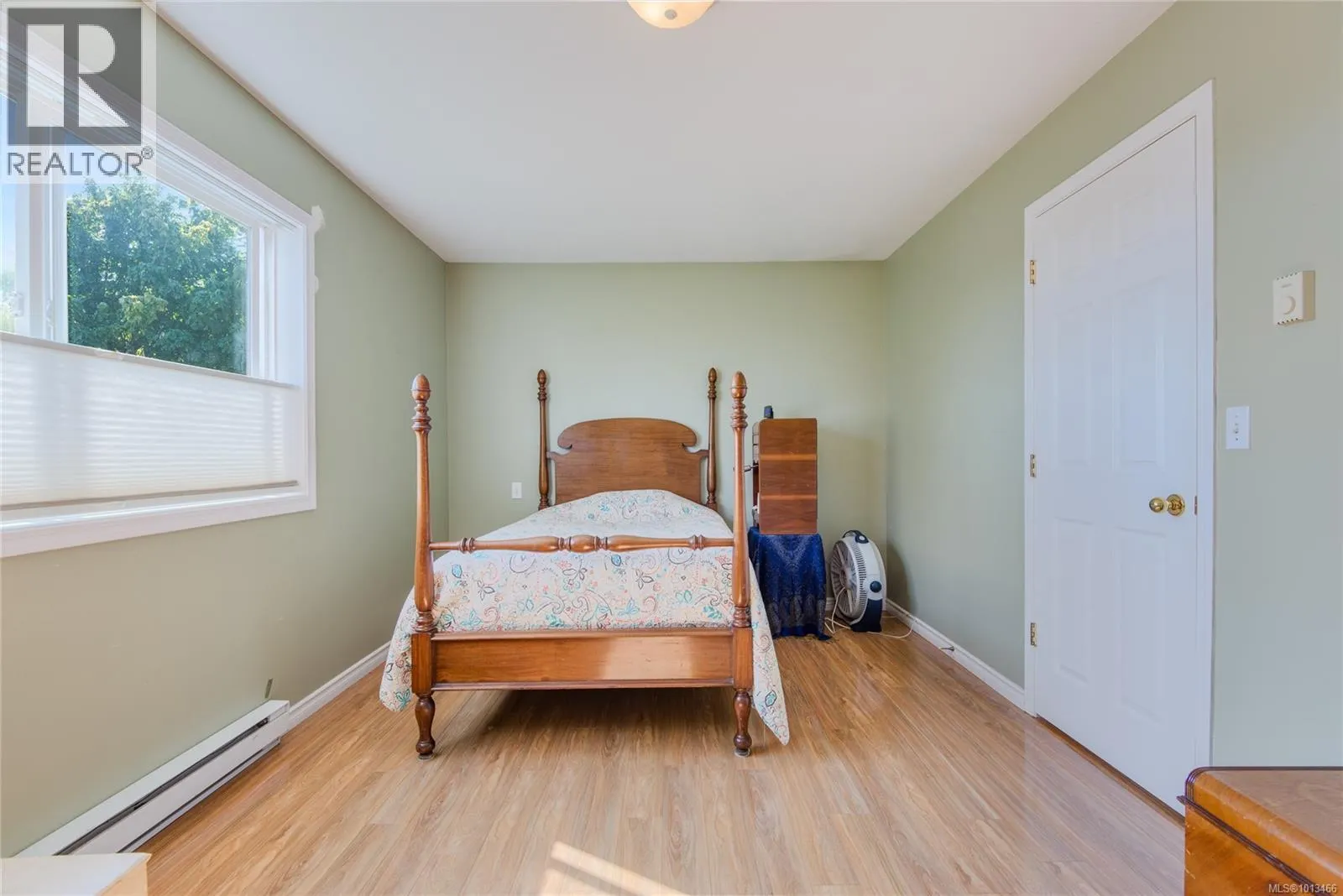225 Larwood Rd