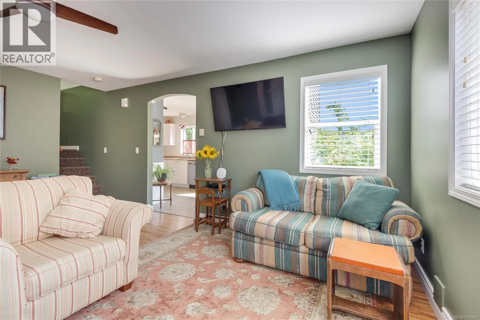 225 Larwood Rd