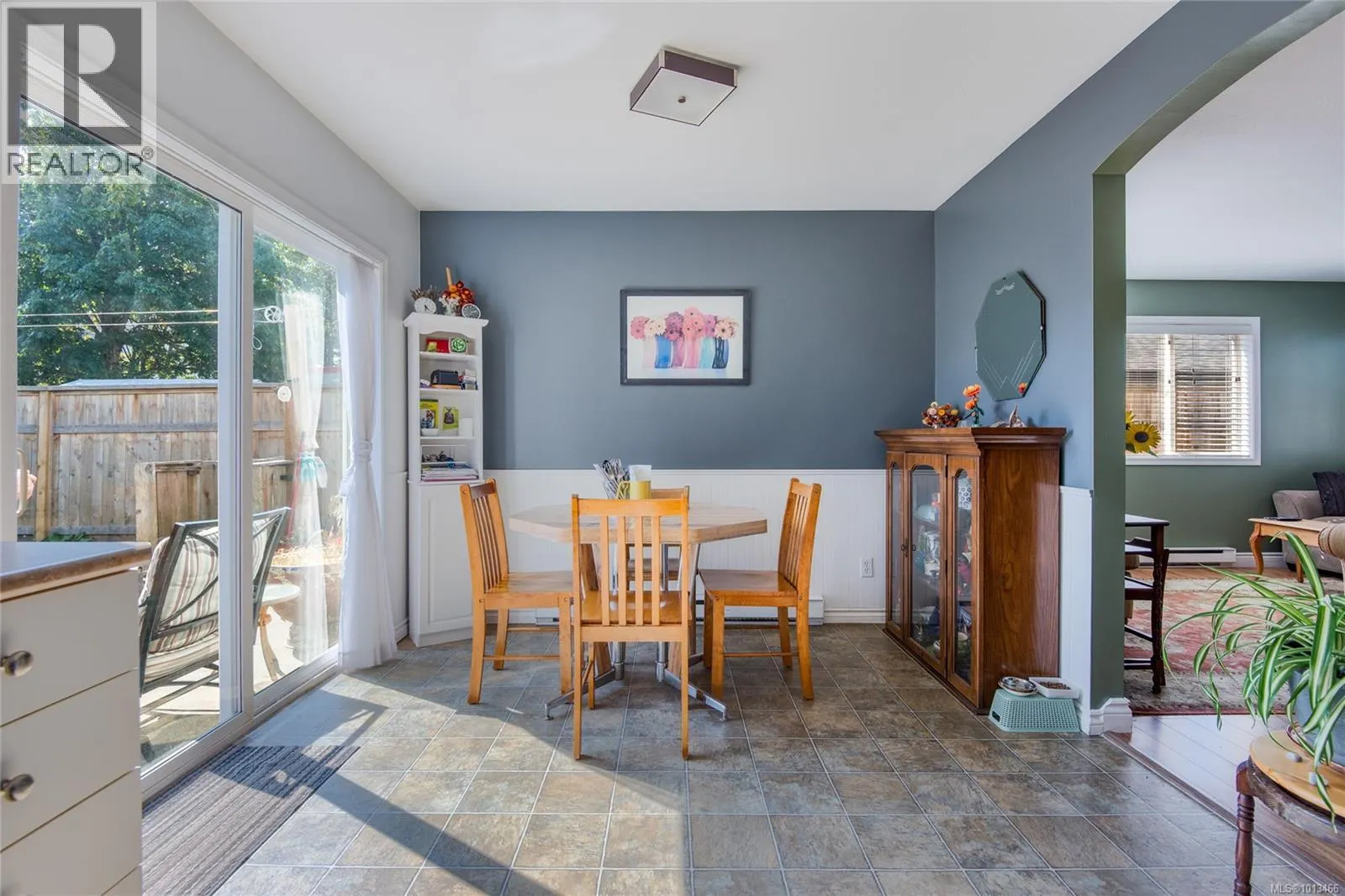 225 Larwood Rd