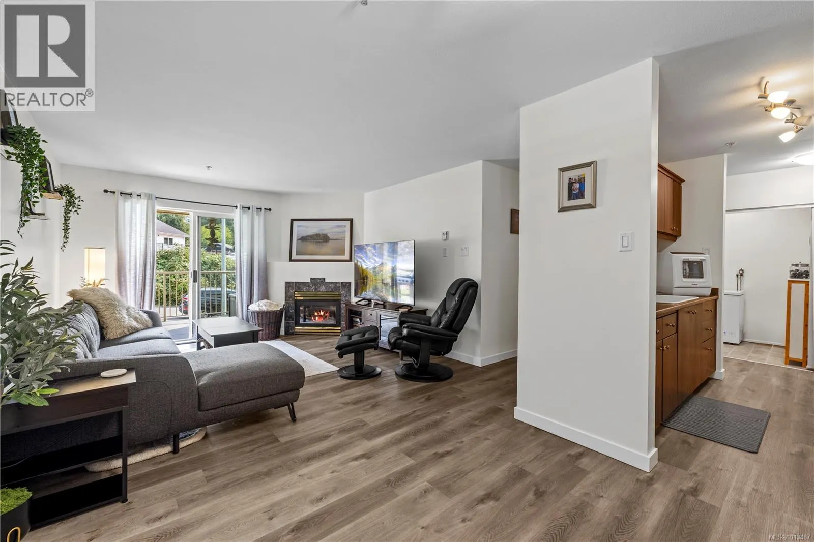 204 4971 Songbird Pl
