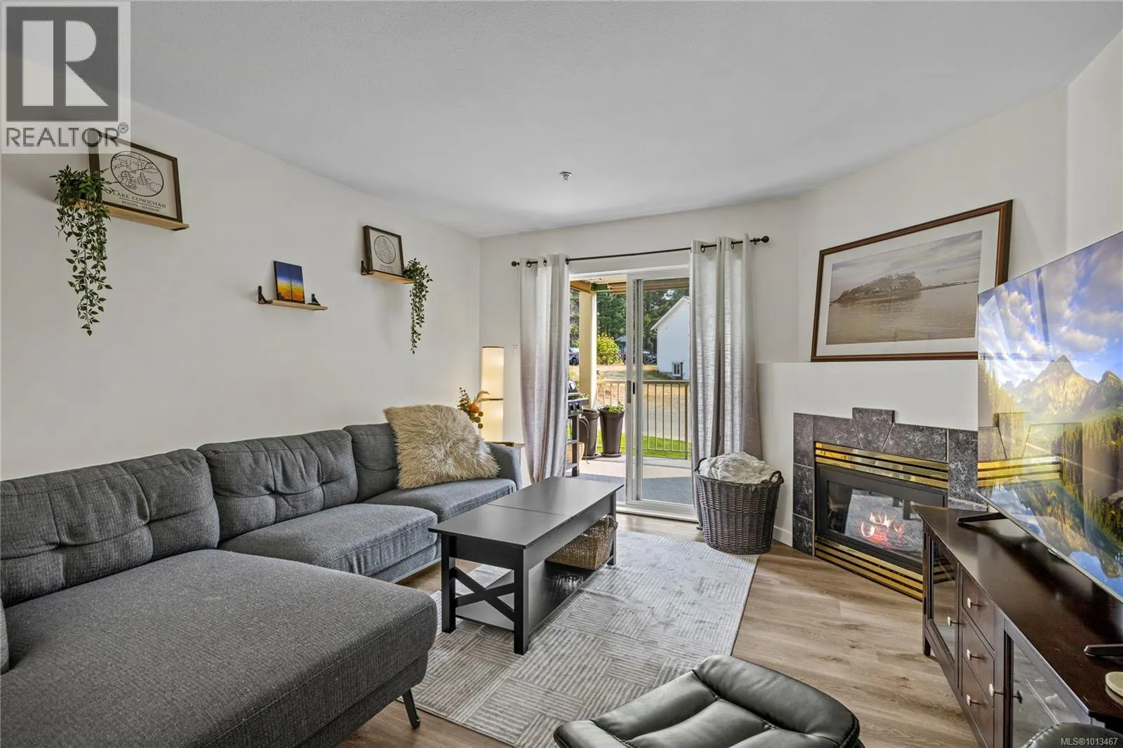 204 4971 Songbird Pl