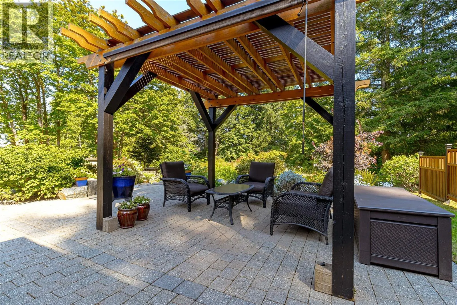 850 Sayward Rd