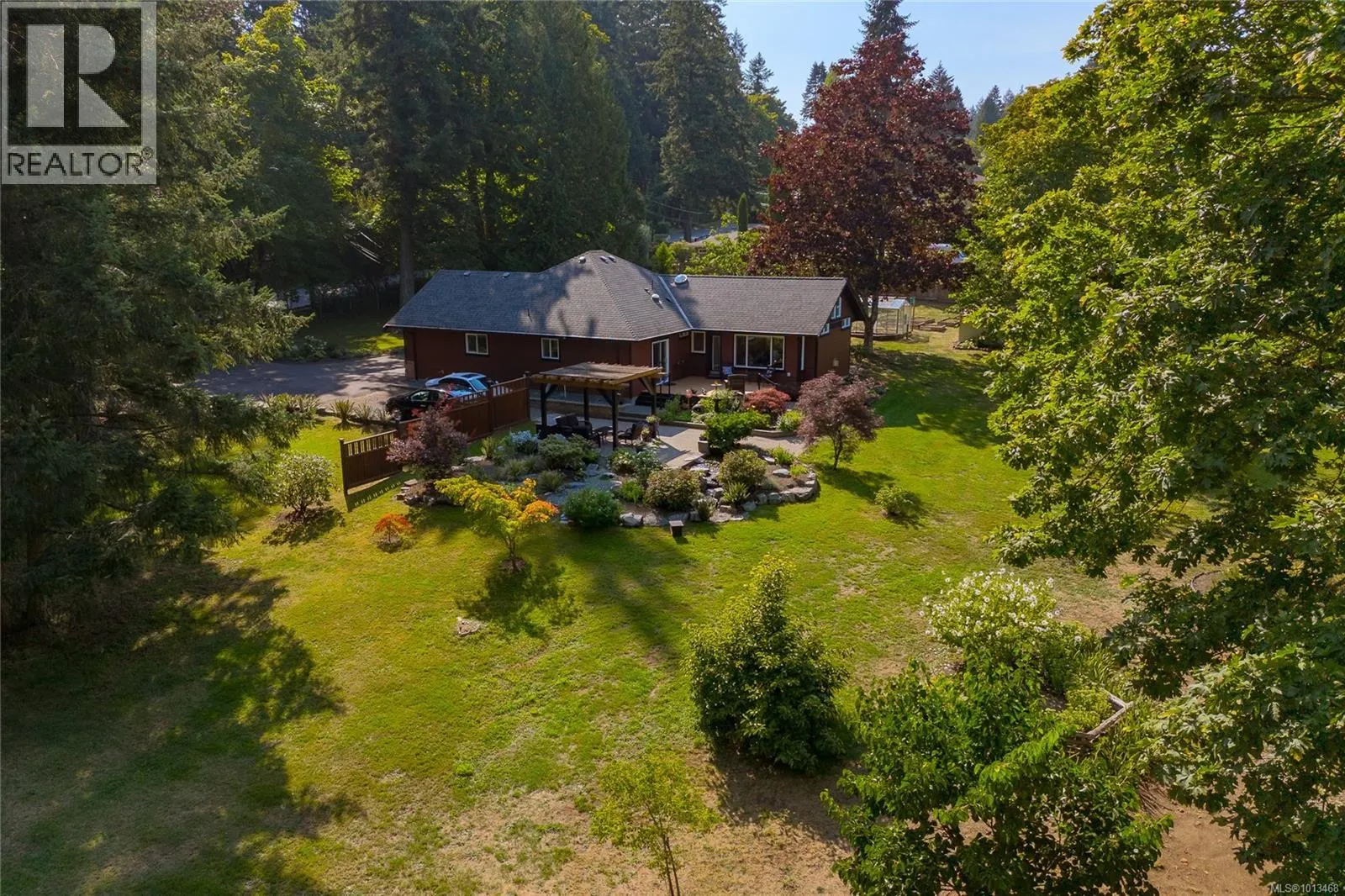 850 Sayward Rd