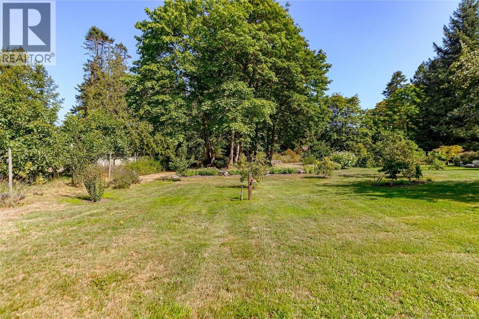 850 Sayward Rd