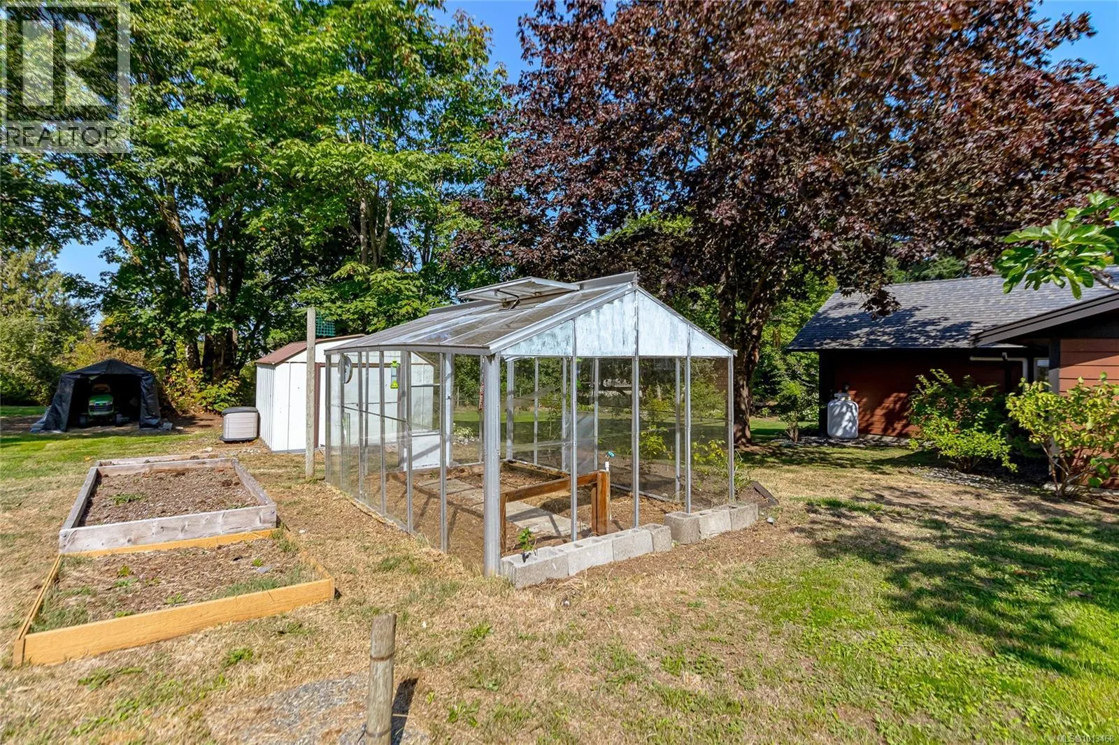 850 Sayward Rd