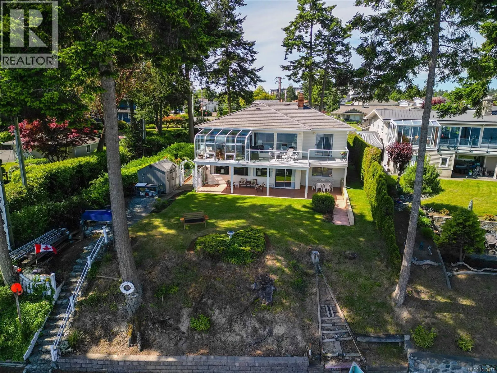 8001 Arthur Dr