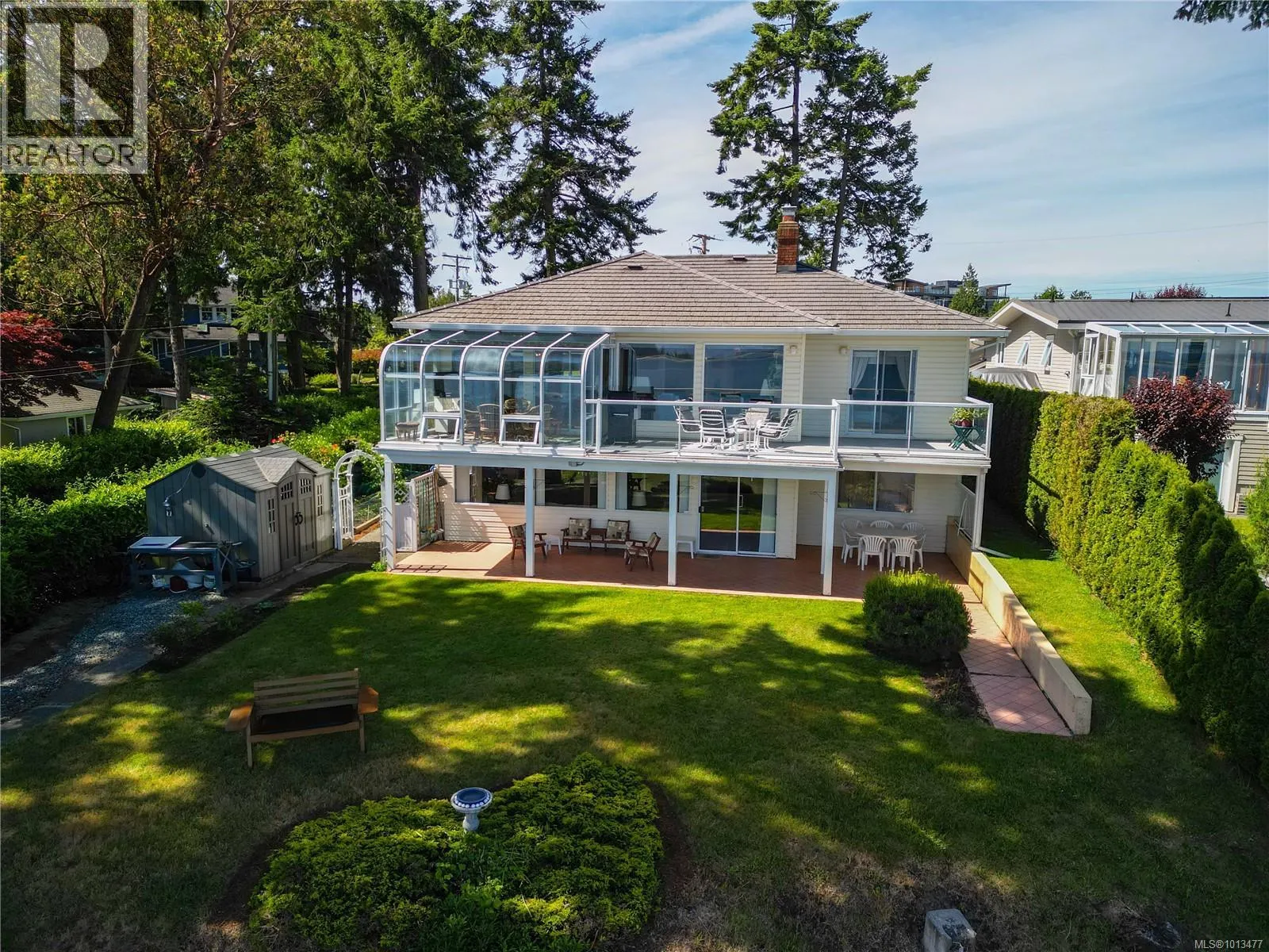 8001 Arthur Dr