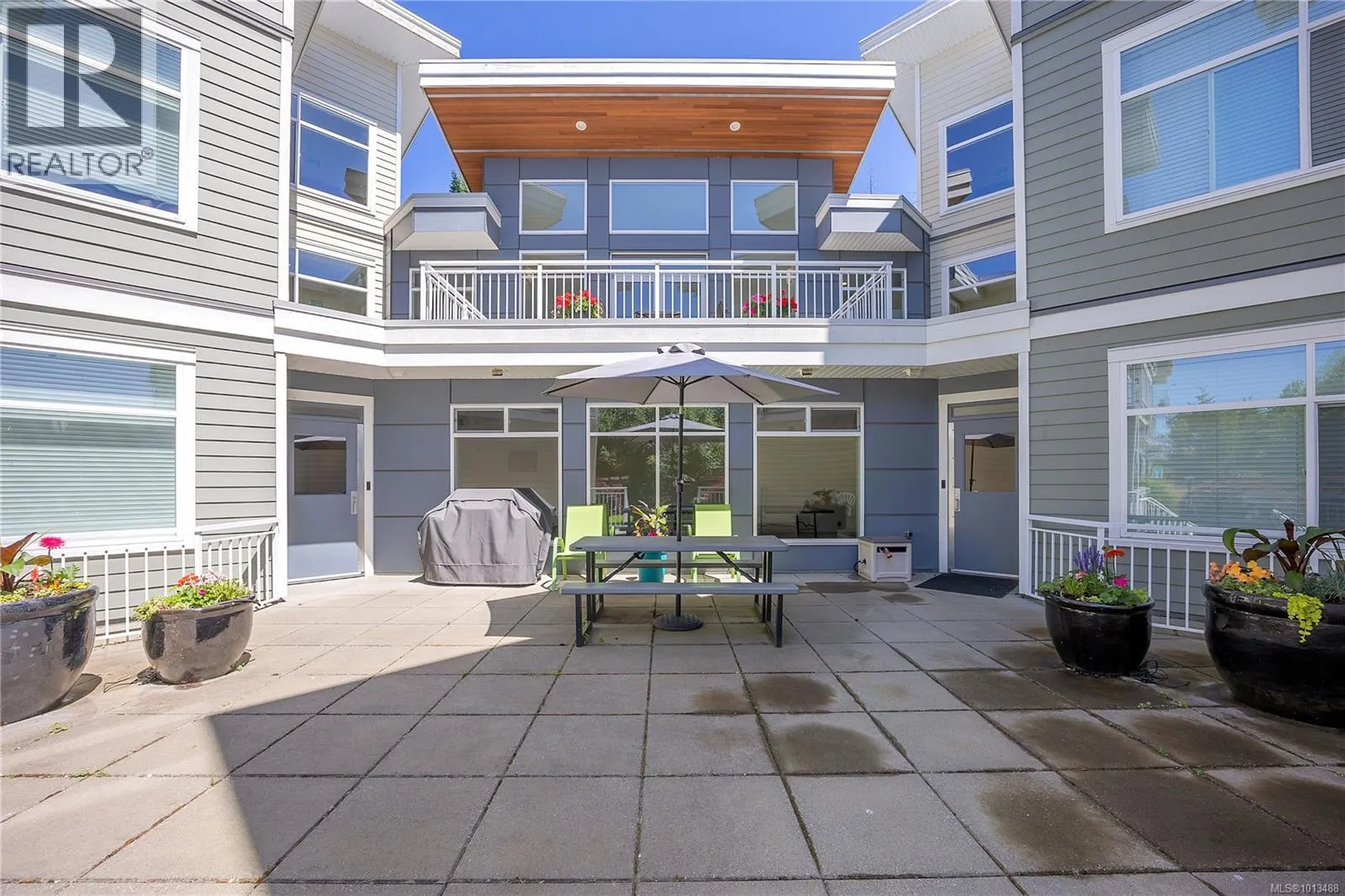 104 4960 Songbird Pl