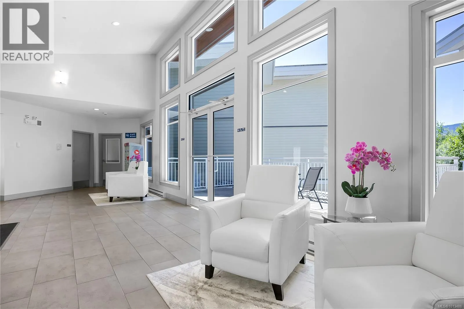 104 4960 Songbird Pl