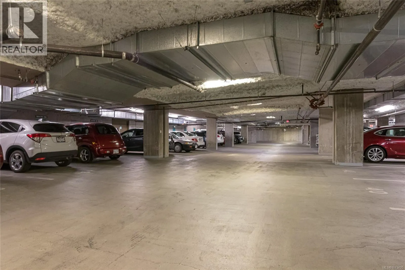 301 9809 Seaport Pl