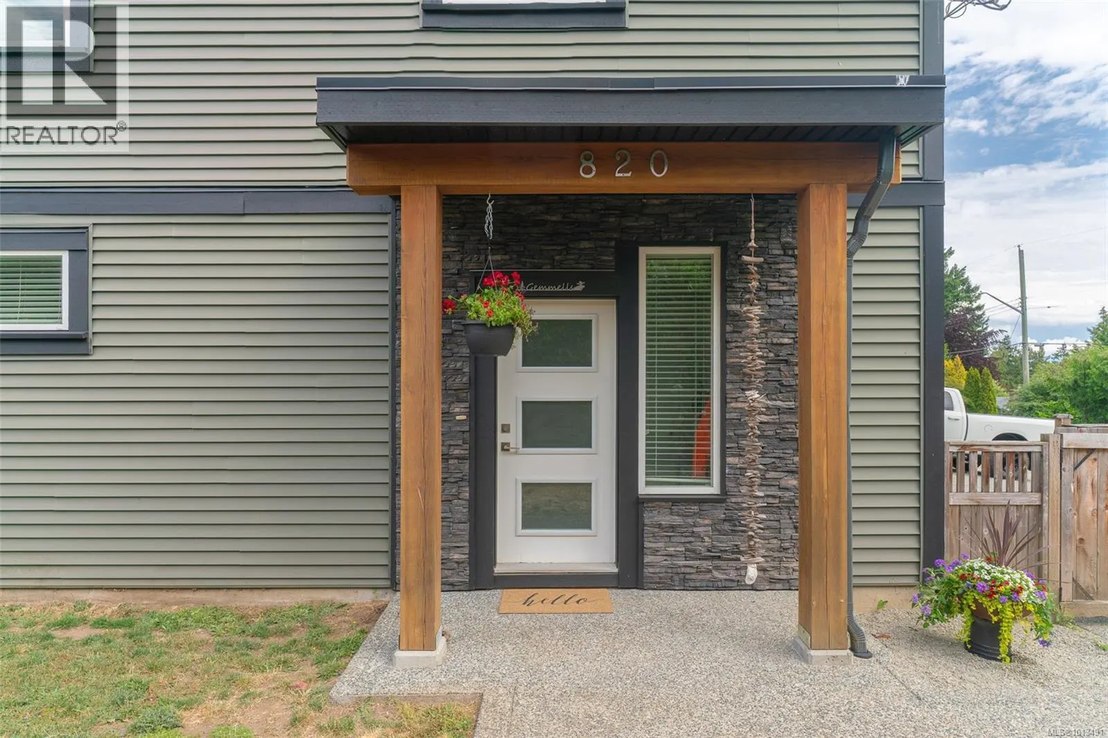 820 Brechin Rd