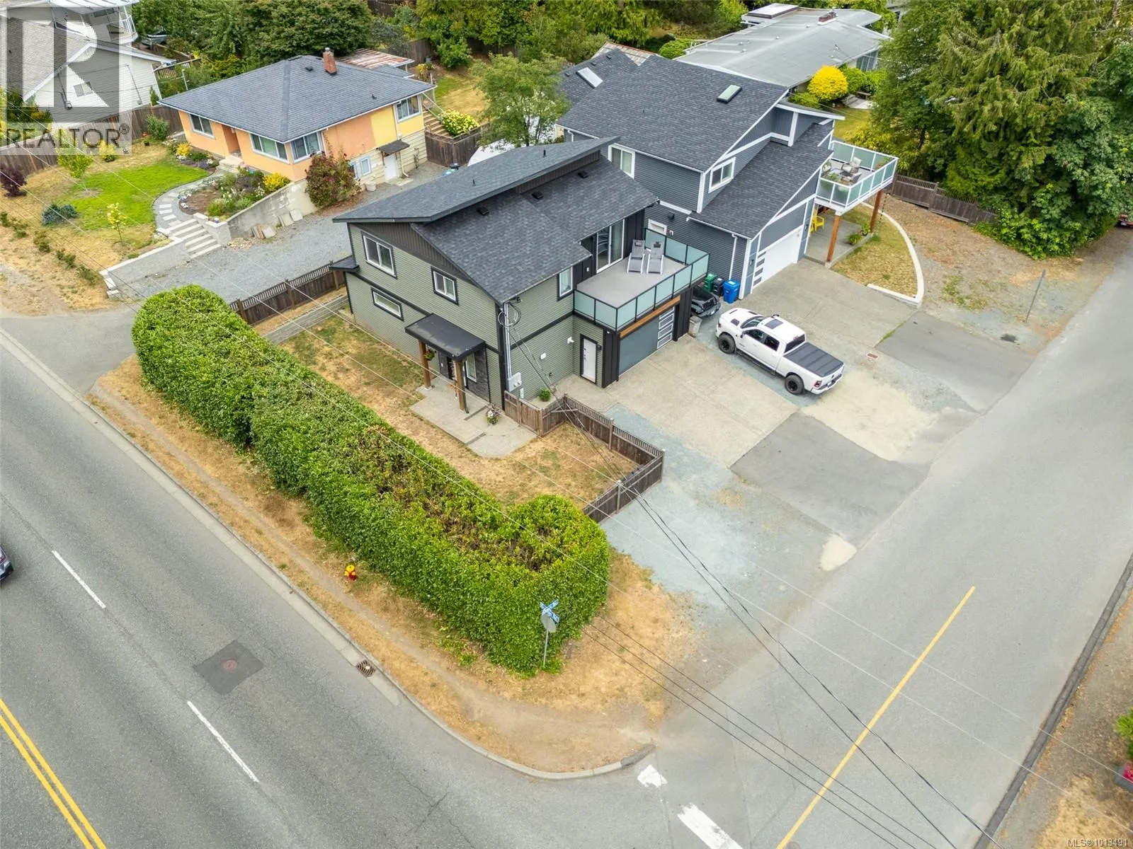 820 Brechin Rd