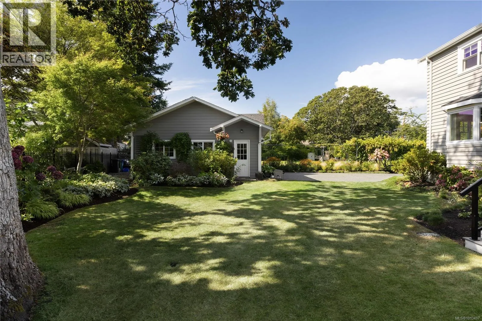 2655 Shady Lane