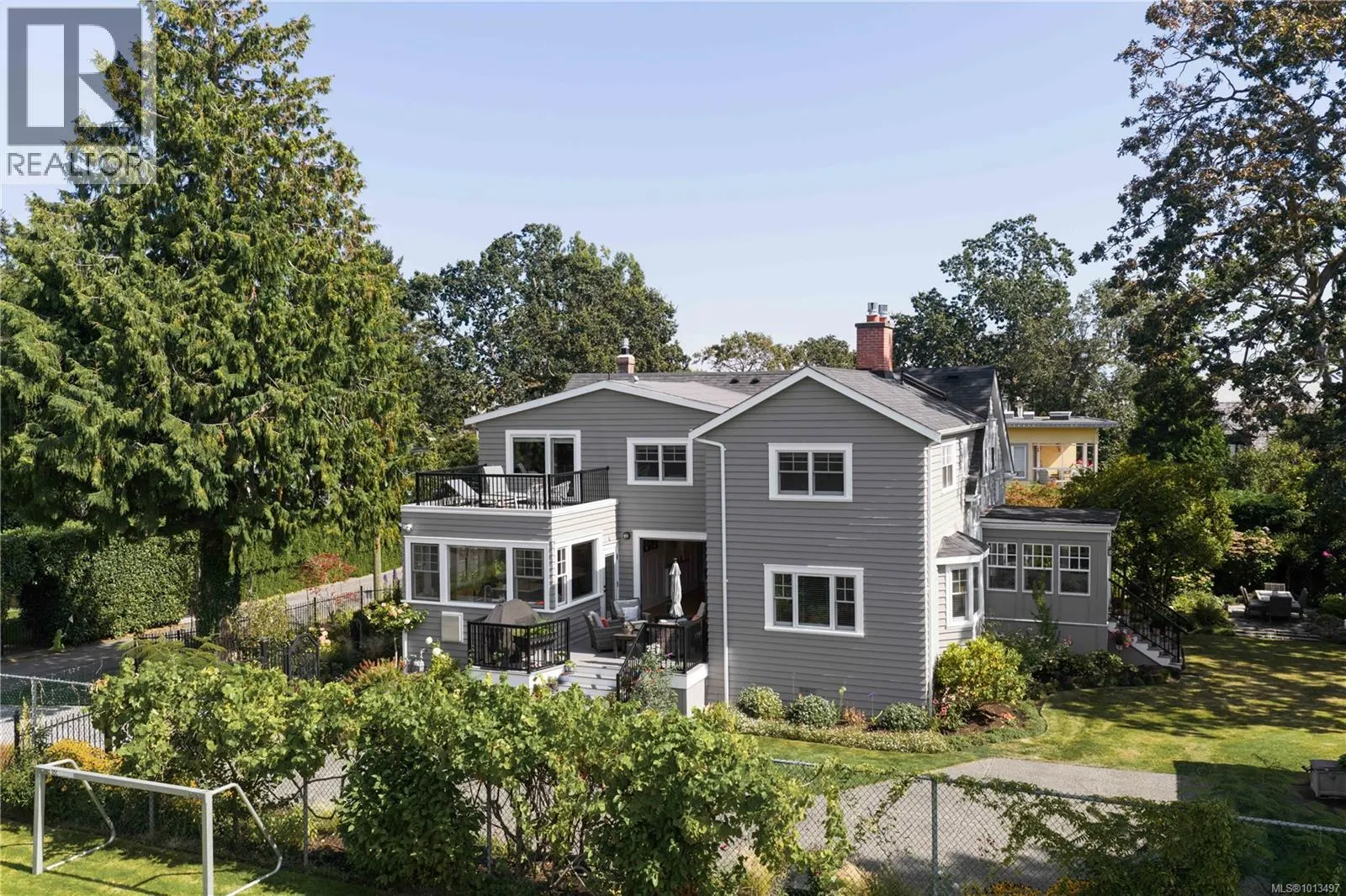 2655 Shady Lane