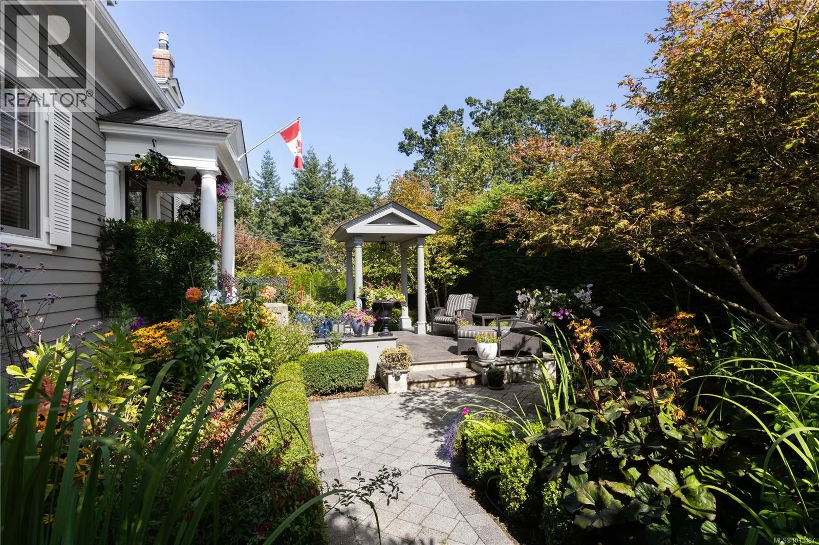 2655 Shady Lane
