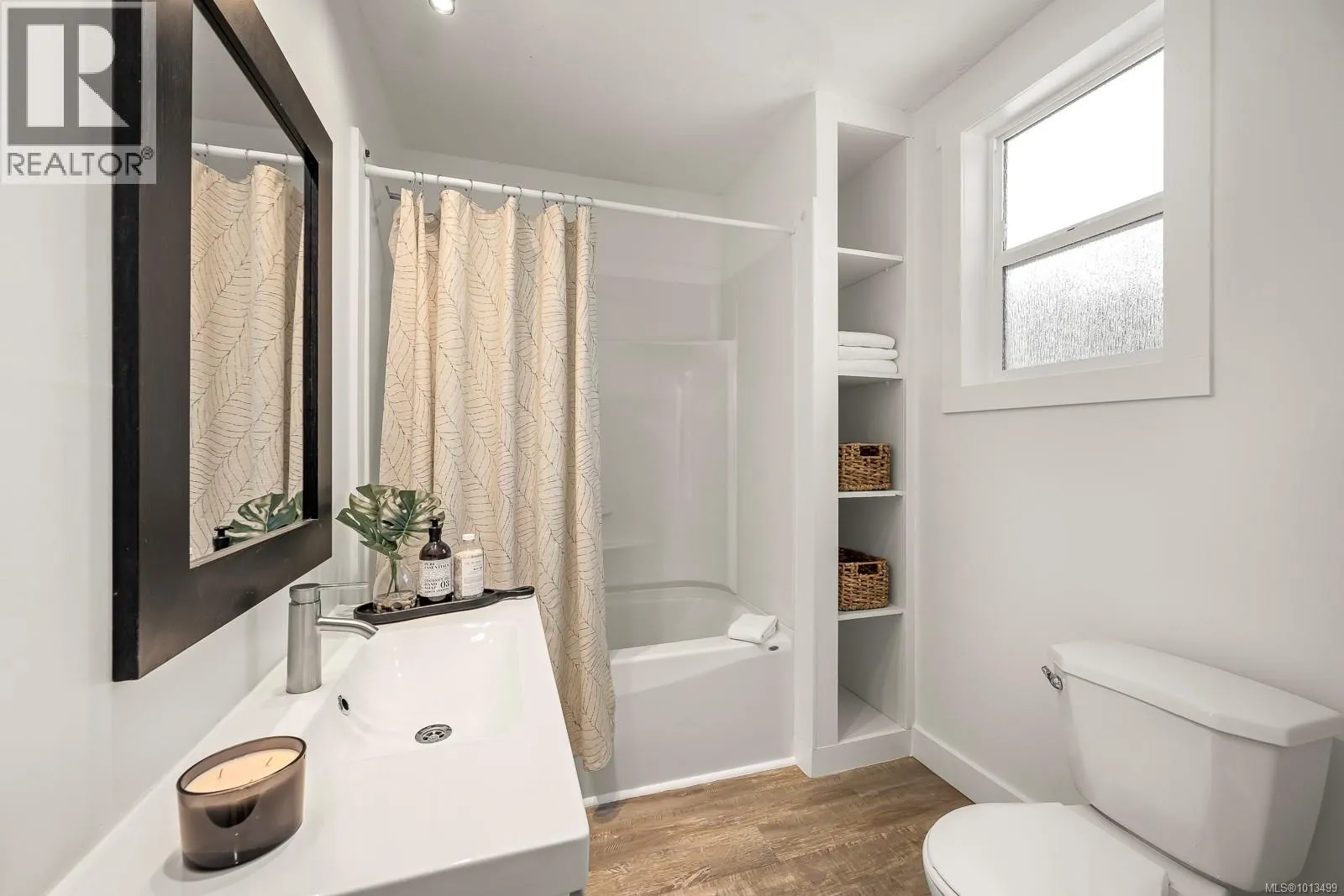 SL3 4703 Cumberland Rd