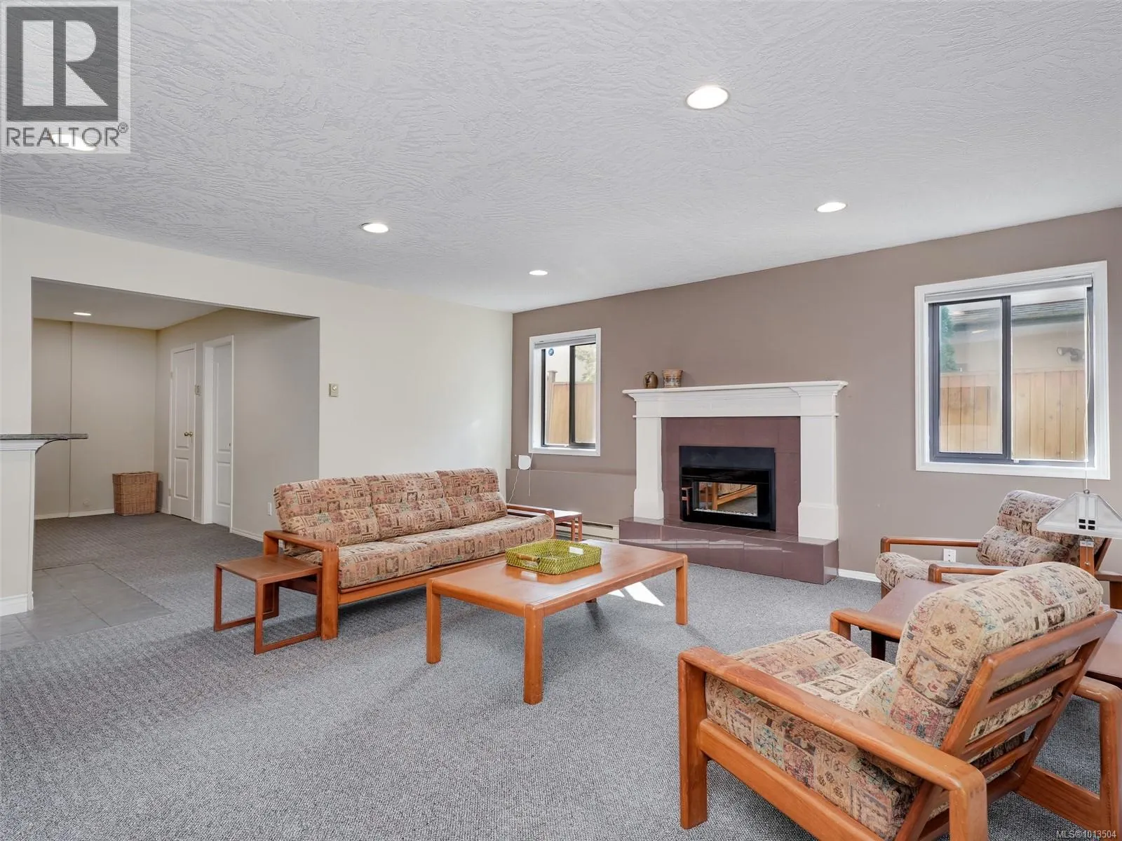 764 Westbury Rd