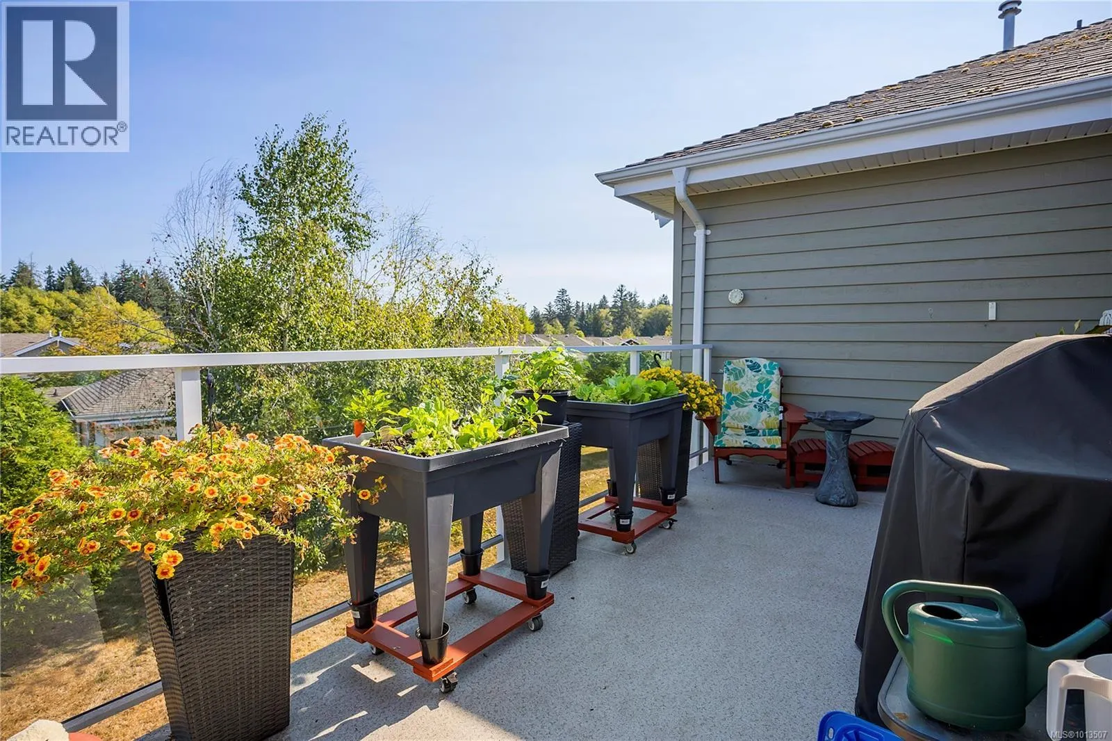 1381 Gabriola Dr