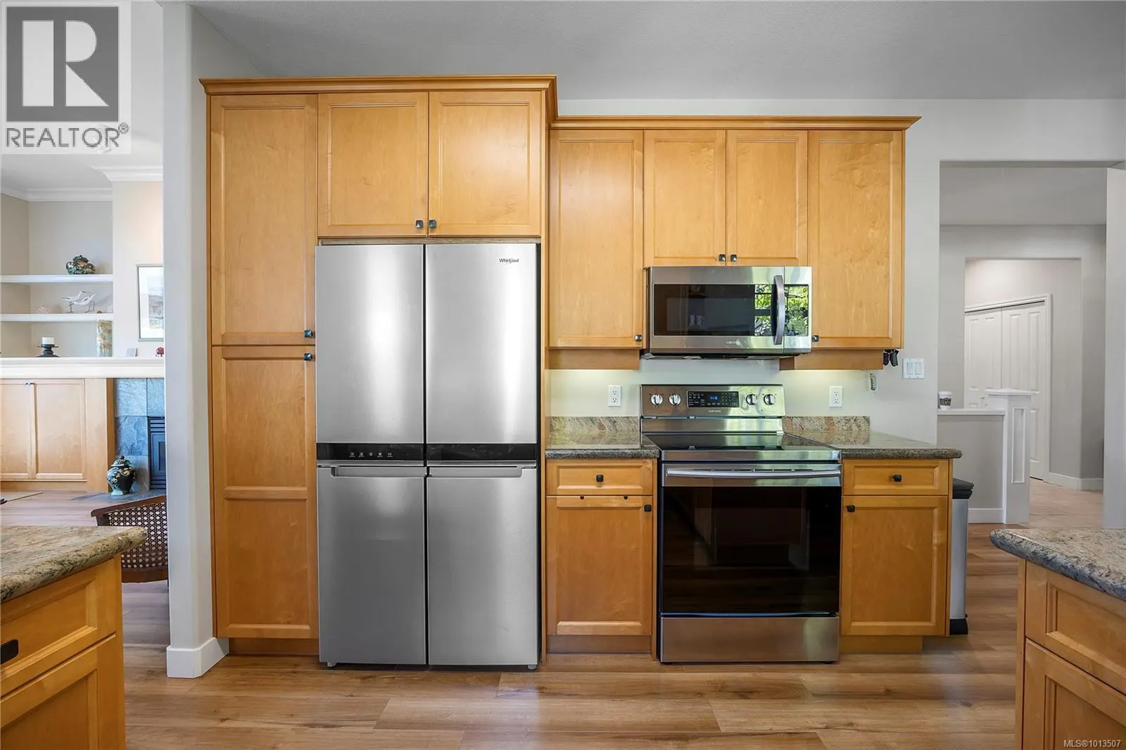 1381 Gabriola Dr