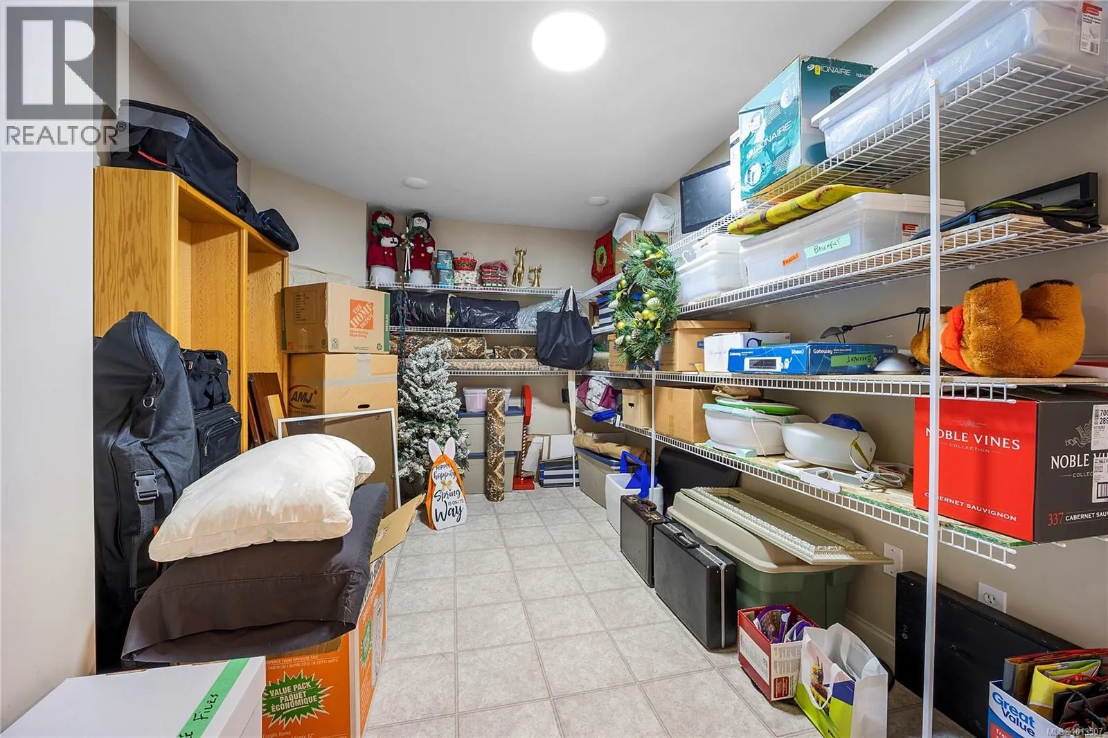 1381 Gabriola Dr