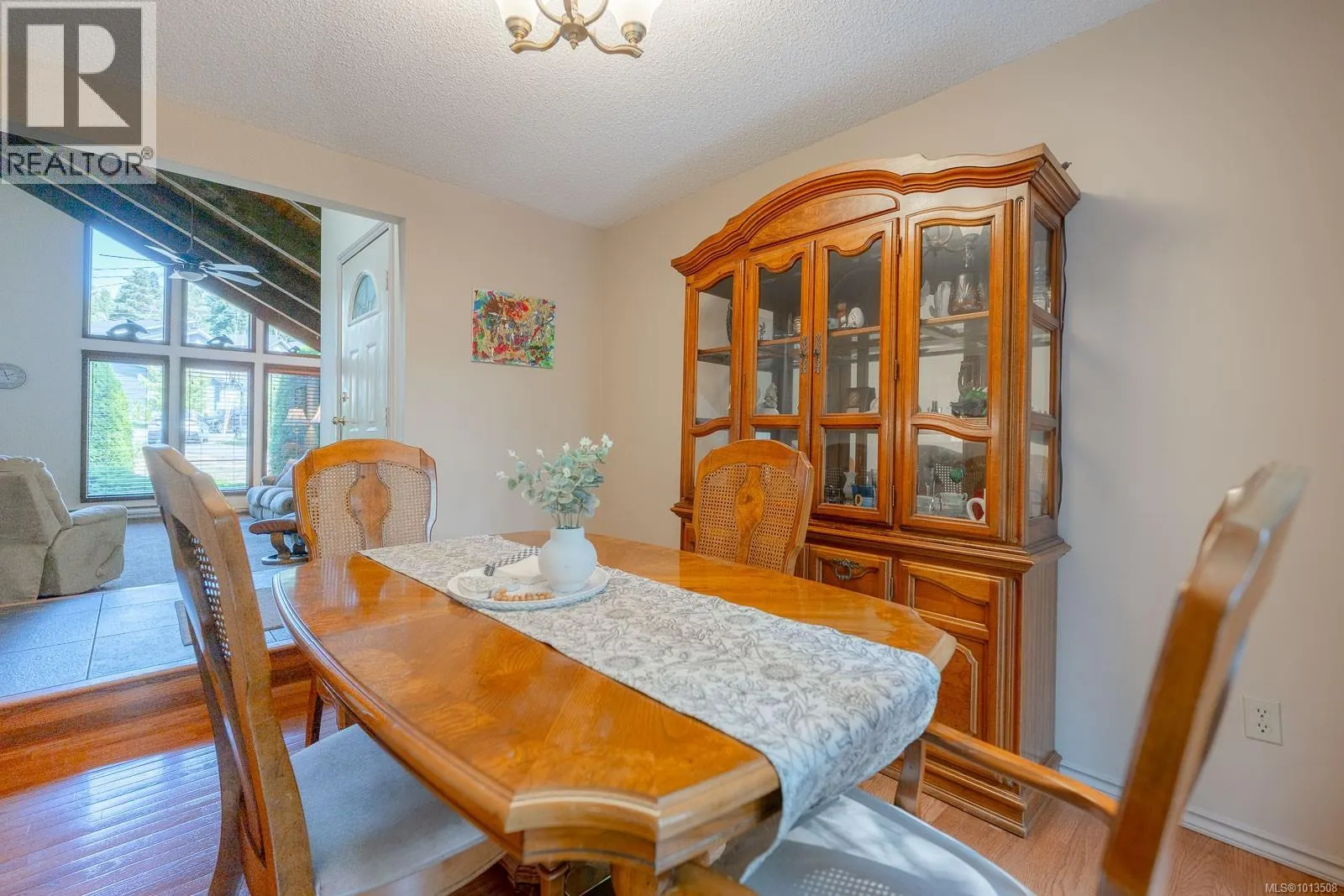 557 Doreen Pl