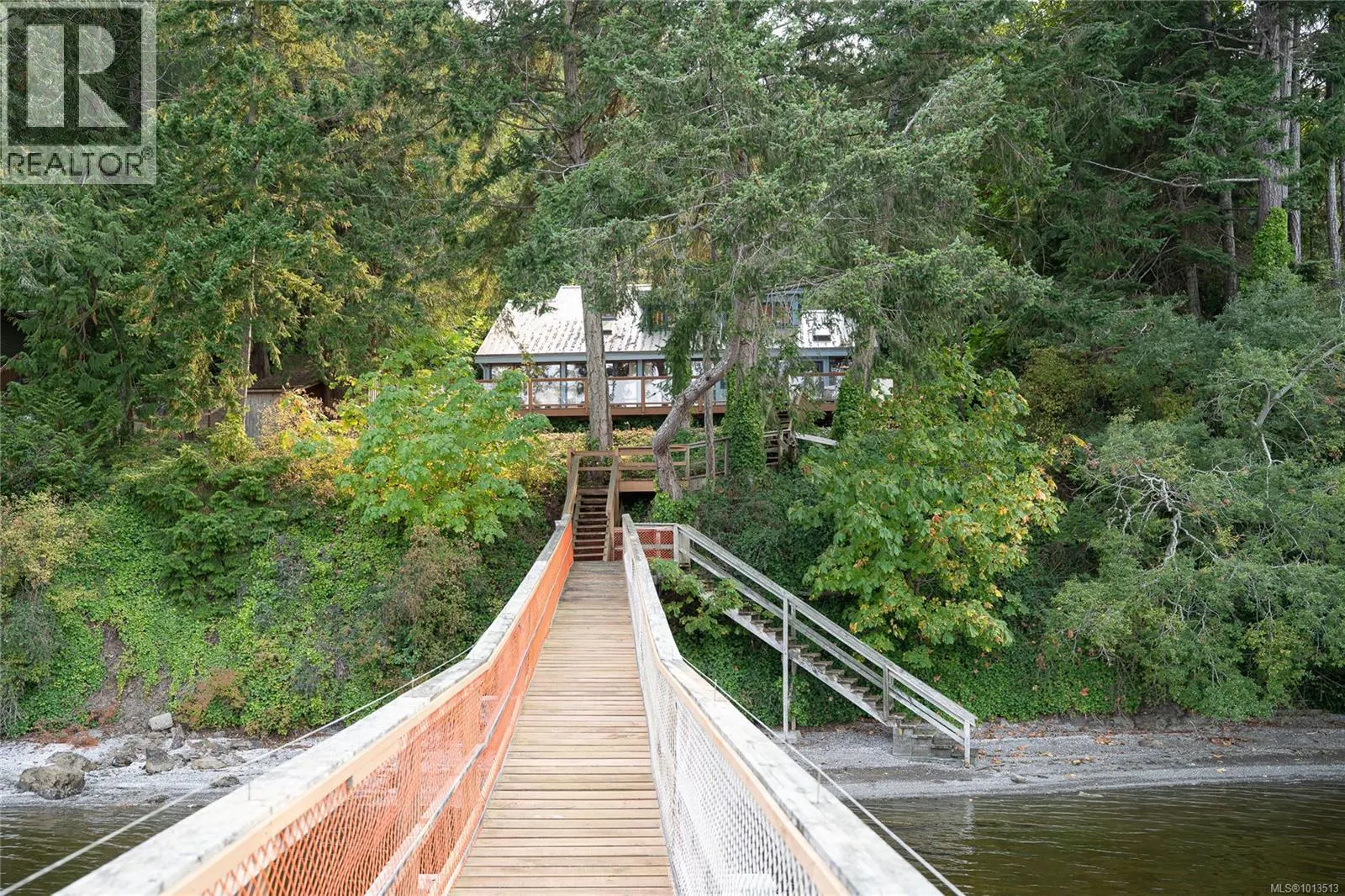 122 Ontario Pl