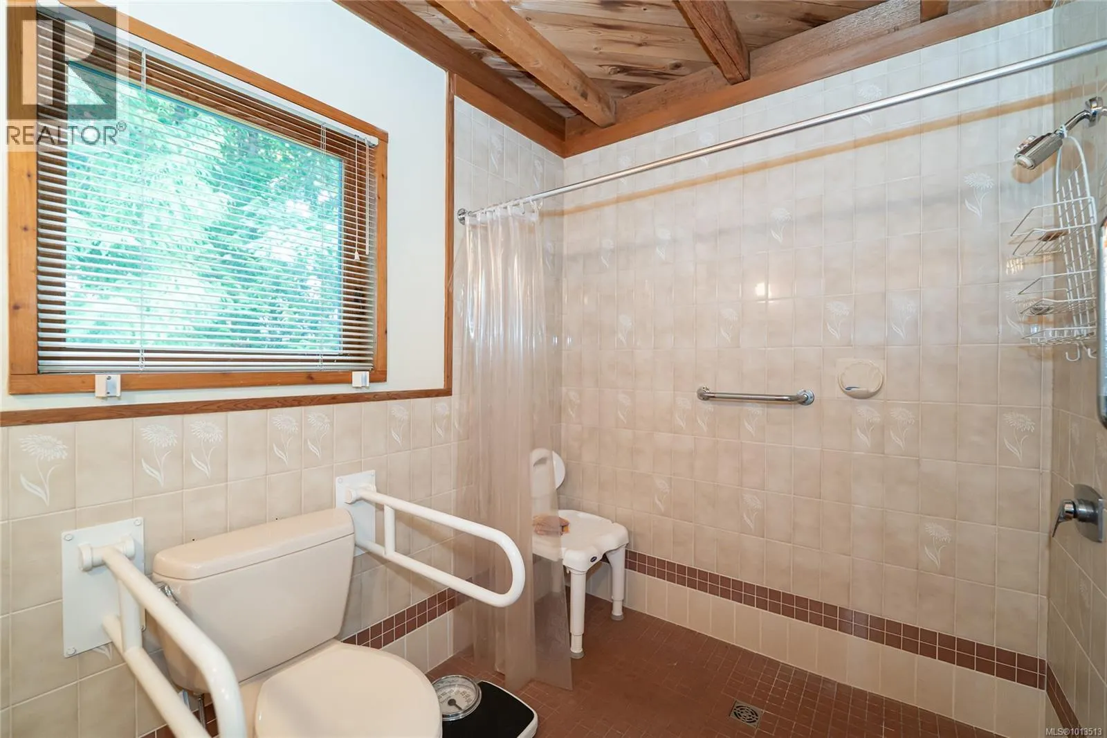 122 Ontario Pl