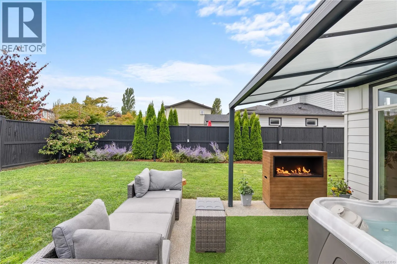 2083 Deerbrush Cres