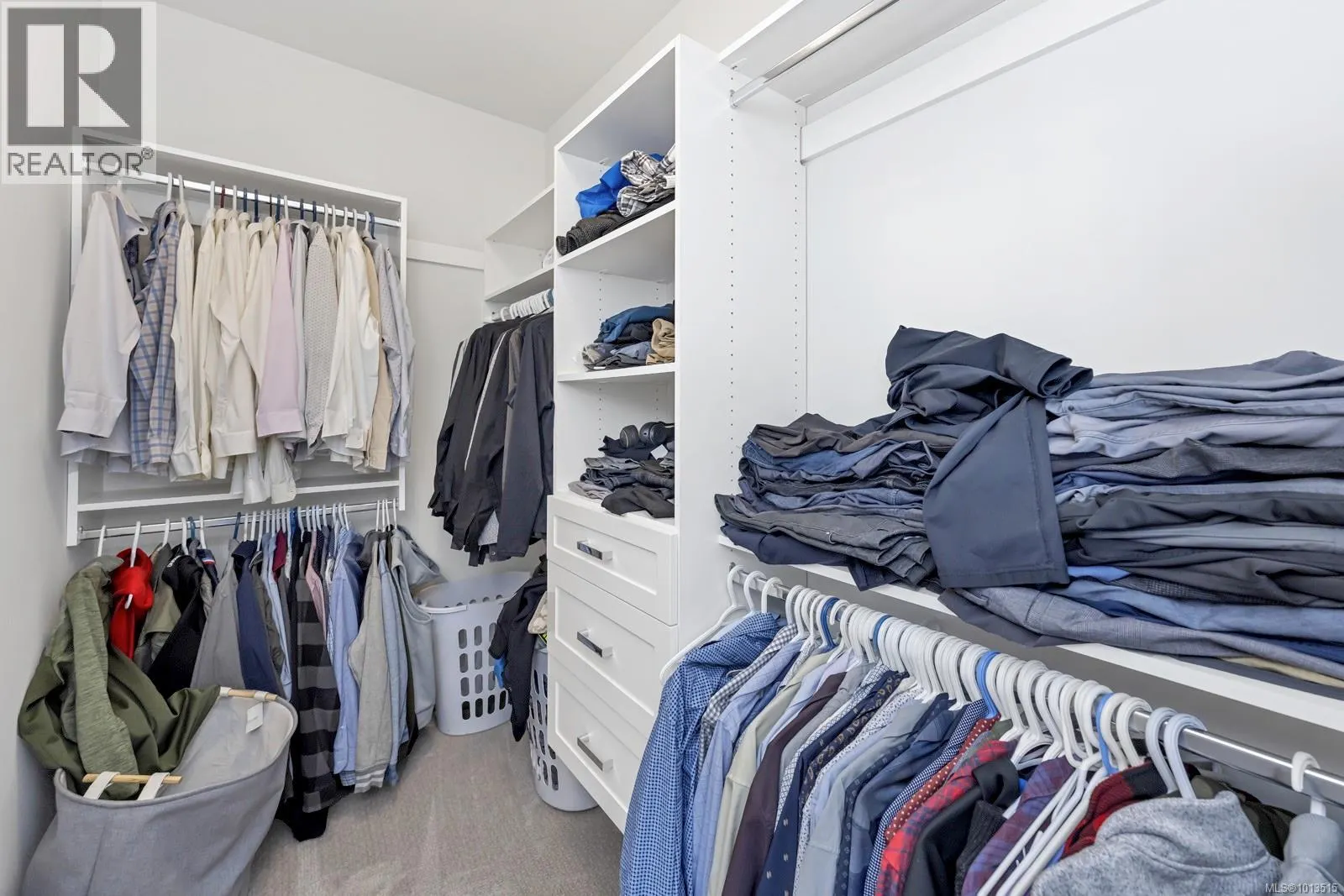 2083 Deerbrush Cres
