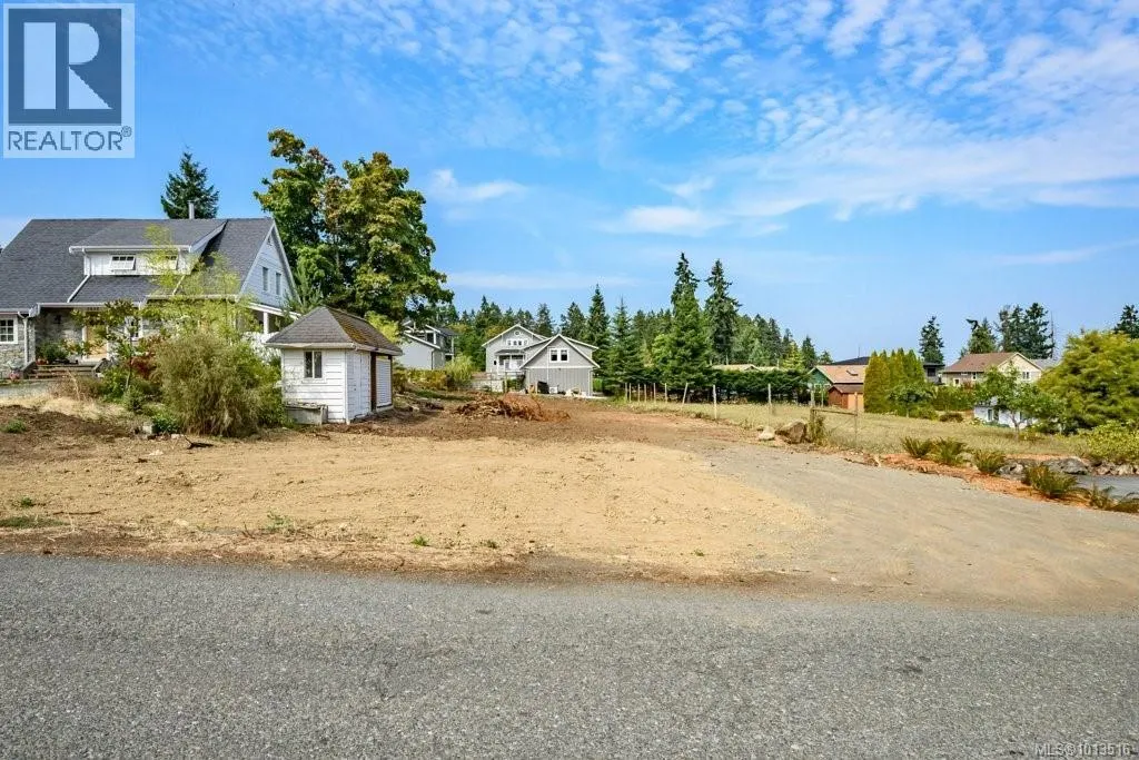 Lot 27 Warren Ave