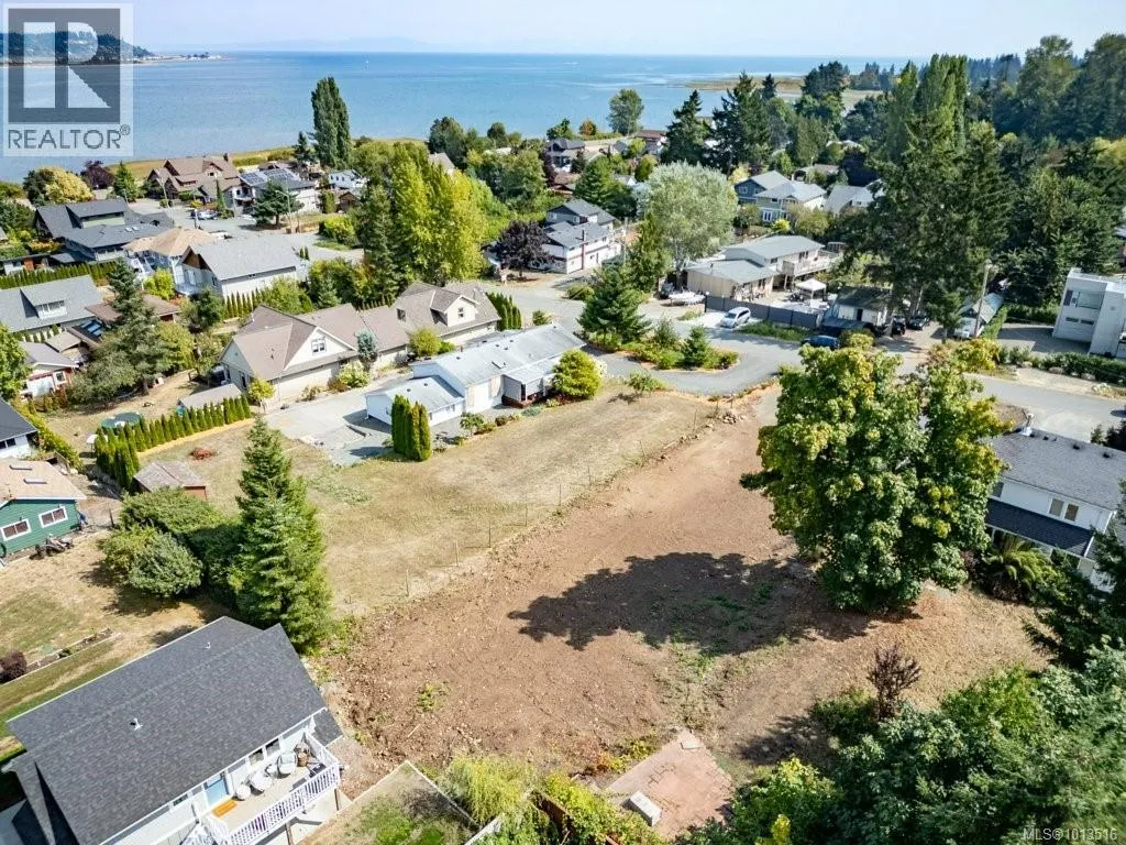 Lot 27 Warren Ave